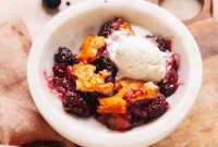 Homestyle Blackberry Cobbler