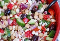 Vibrant Greek Garbanzo Bowl
