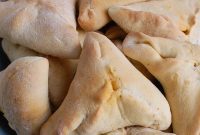 Sfiha: Traditional Lebanese Meat Pies