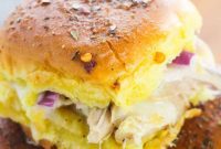 Effortless Chicken Sliders