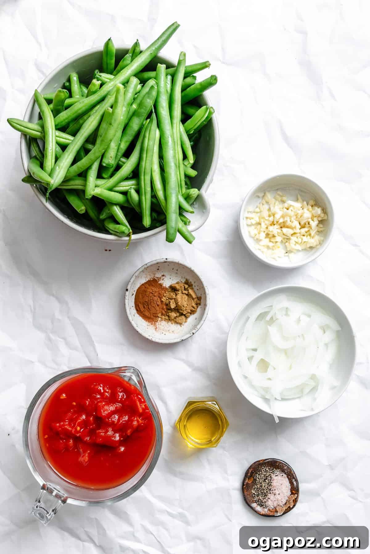Lebanese Braised Green Beans 3 Lebanese Green Beans ingredients laid out
