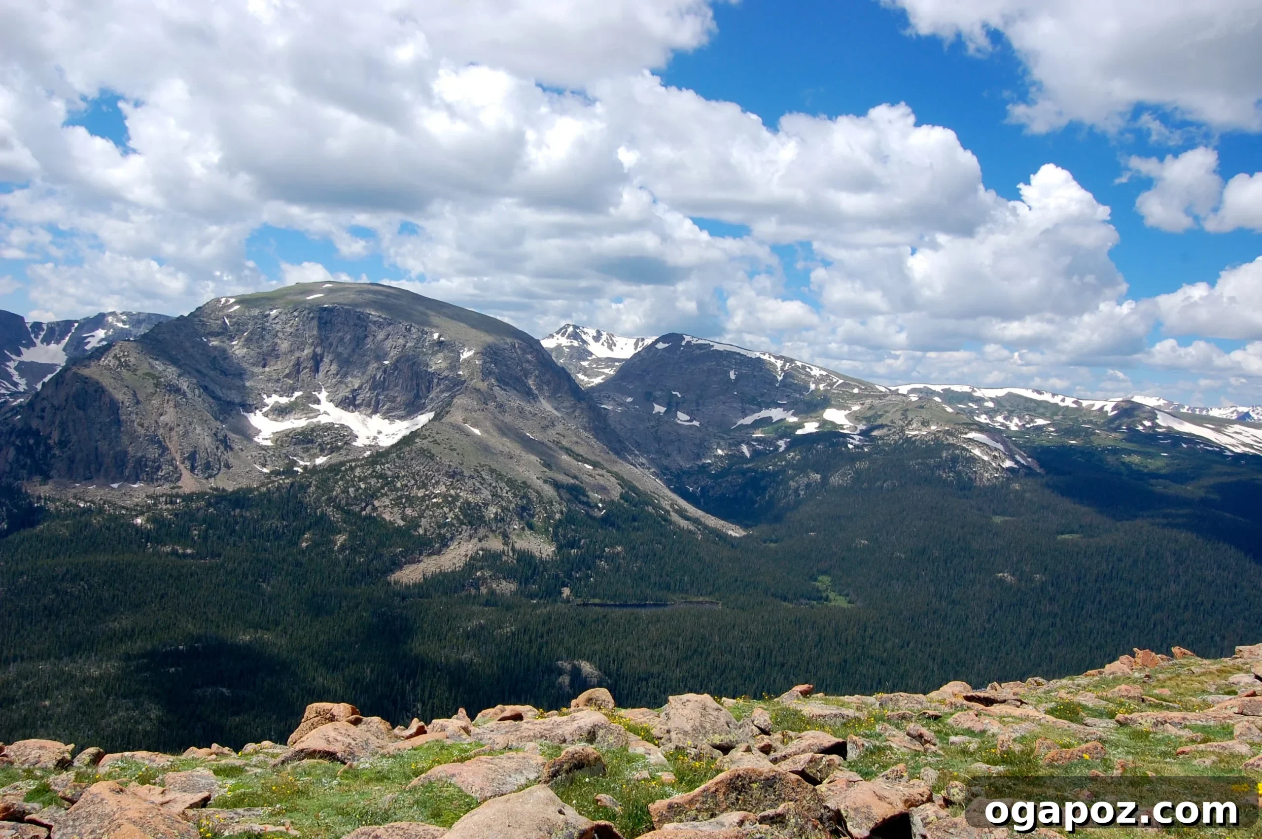 Scenic overlook on Trail Ridge Road in Rocky Mountain National Park, Colorado