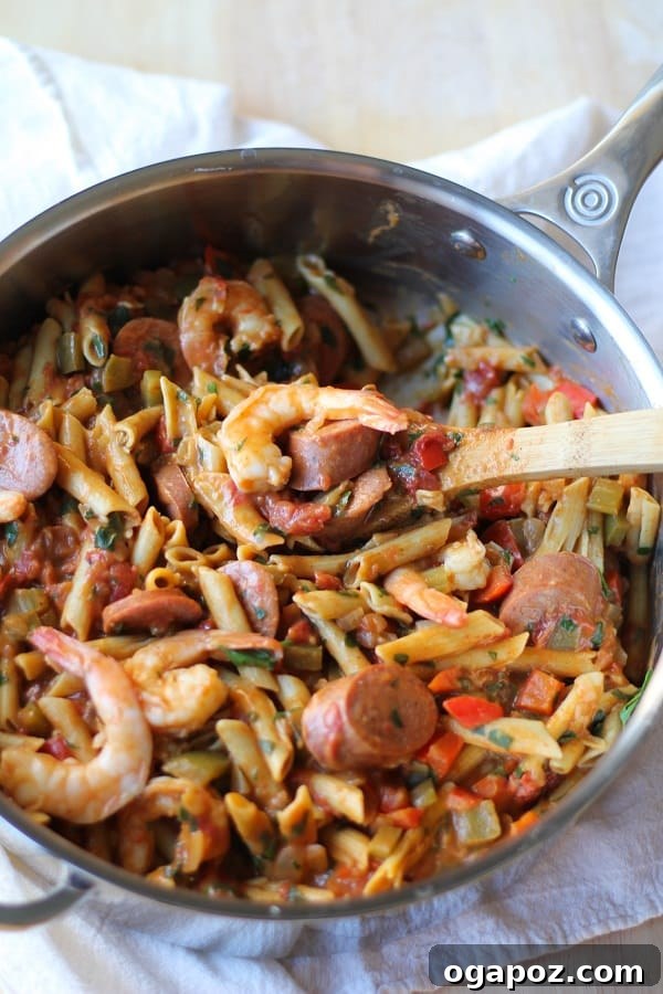 20 Effortless One-Pot Dinners 22 one_pot_shrimp_gumbo_pasta_1