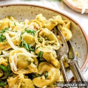 Pesto Tortellini Image 1200 x 1200