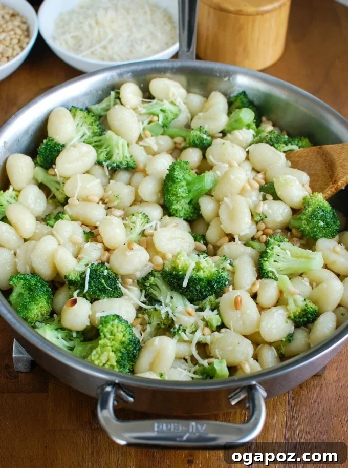 Nutty Brown Butter Gnocchi with Roasted Broccoli and Toasted Pine Nuts 2 Delicious Browned Butter Gnocchi with Broccoli and Pine Nuts, a quick and easy meal.