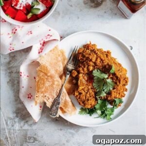 Kala Chana on a plate with chapati.