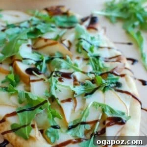 Easy Pear and Brie Flatbread, a delicious appetizer.