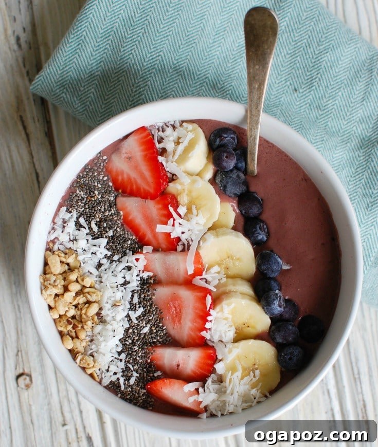 Vibrant Chia Fruit Bowl 12 A beautifully garnished Chia Seeds Fruit Bowl with sliced bananas and a sprinkle of chia seeds.