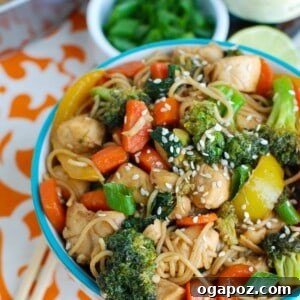 Easy Chicken Ramen Noodle Stir Fry 1200 x 1200