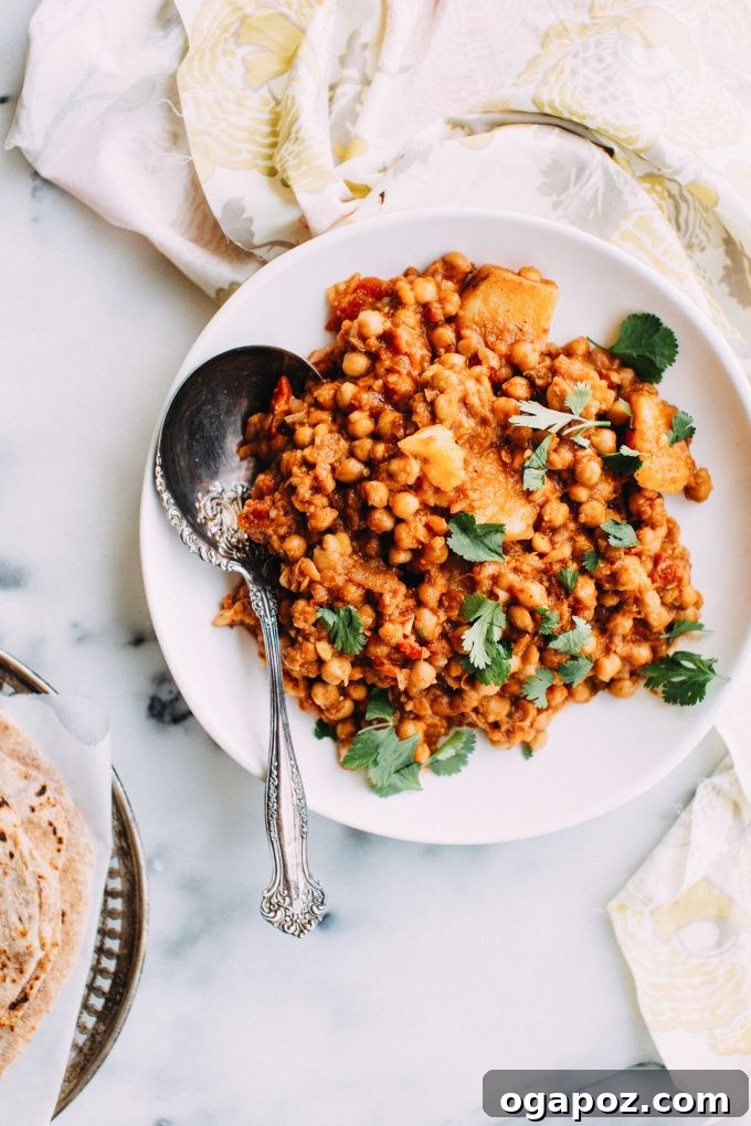Incredible Indian Dinners Surprisingly Simple to Make 12 Indian Chickpea Curry, a quick and healthy vegan Indian dinner.