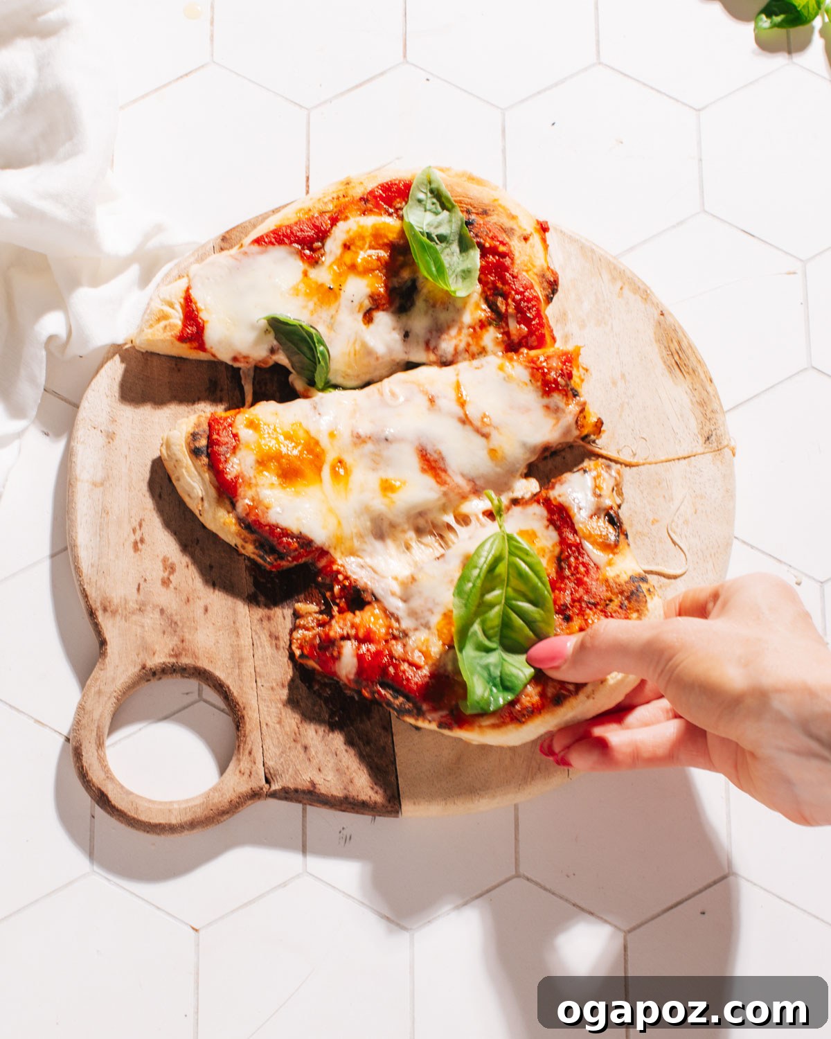 10 Minute Flatbread Pizza Simple and Delicious 5 Flatbread Pizza on a wooden serving plate