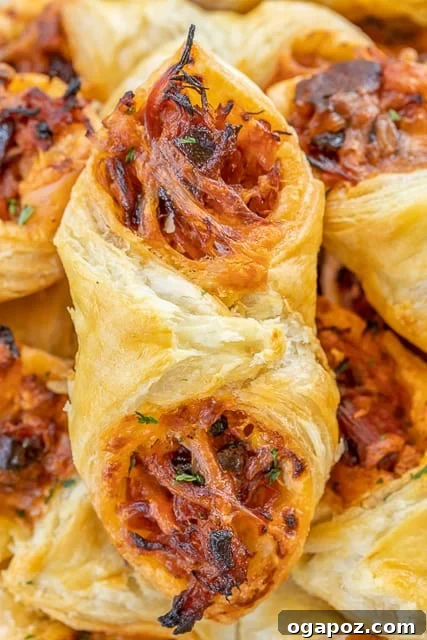 Simple Christmas Bites Everyone Craves 31 Christsmas Appetizers Pulled Pork Puffs