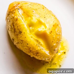Microwave baked potato, simple and delicious
