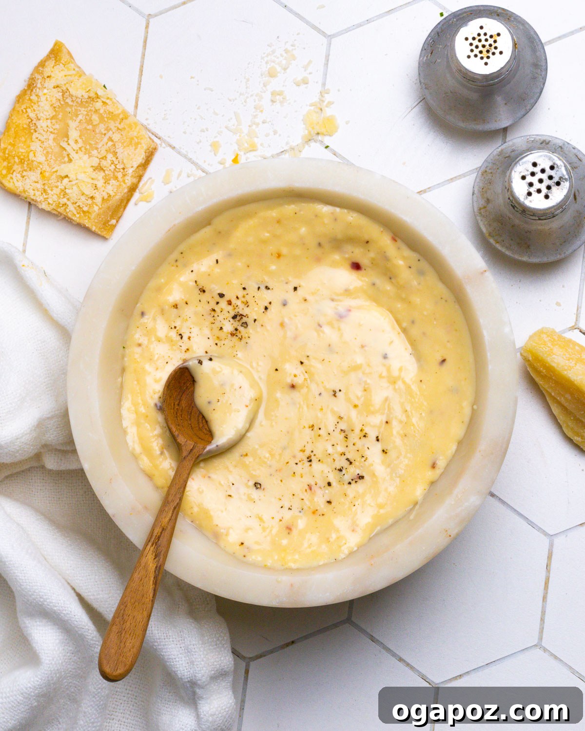Bold Garlic Parmesan Sauce 2 Creamy Garlic Parmesan Sauce in a bowl, ready to serve.
