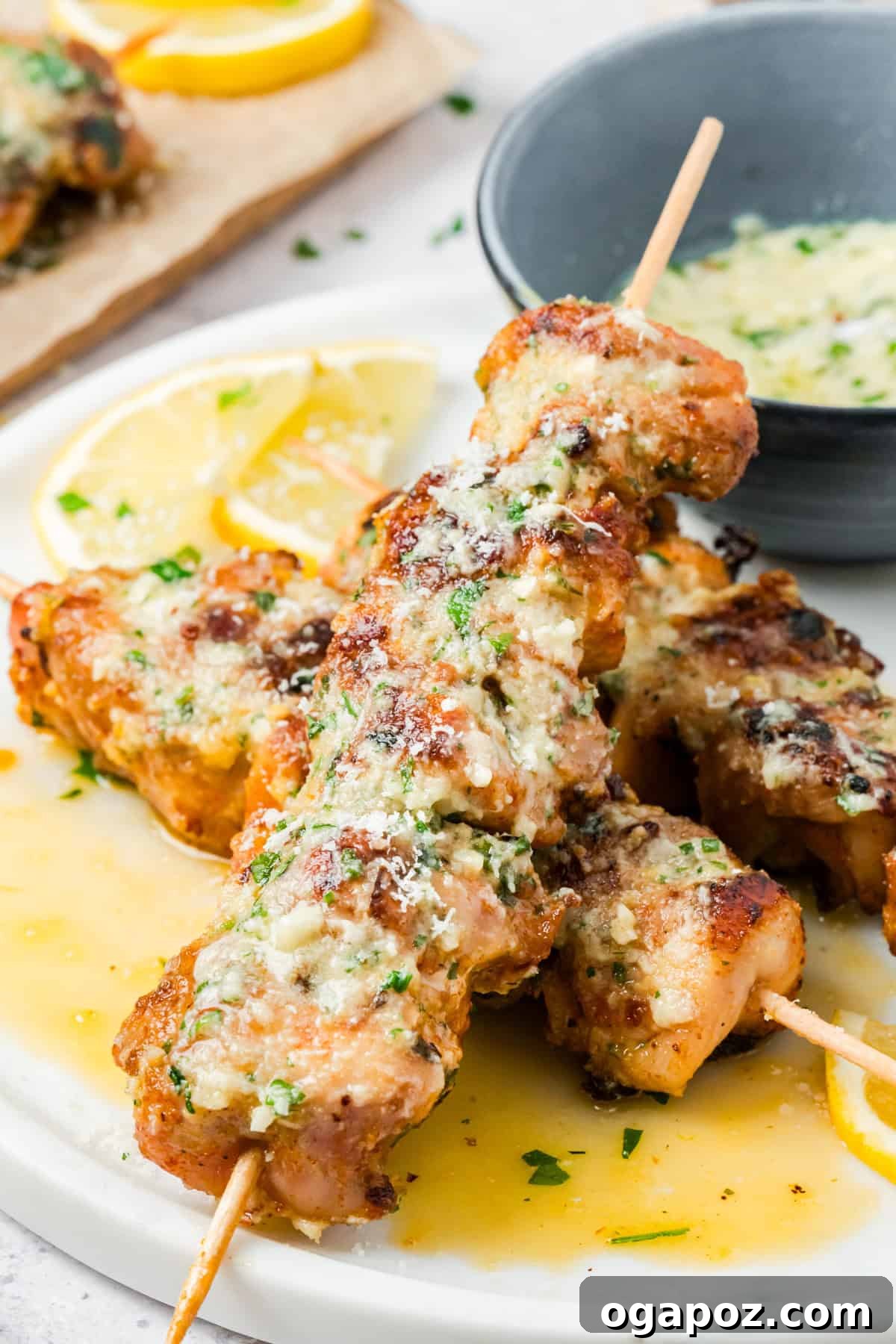 Golden Garlic Parmesan Chicken Skewers 2 Juicy chicken thighs skewers brushed with garlic parmesan butter sauce
