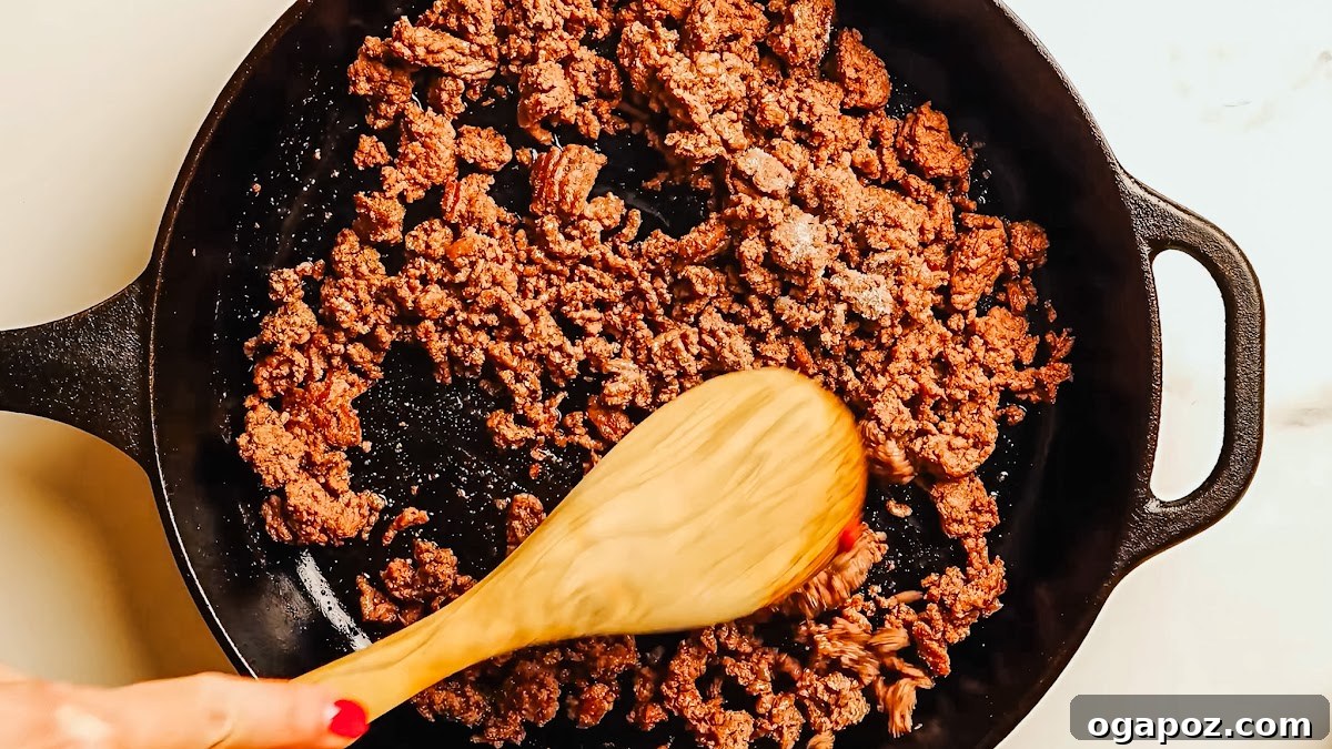 Classic Sloppy Joes Recipe: Savory Ground Beef Sandwiches 6 Easy Sloppy Joes recipe steps.