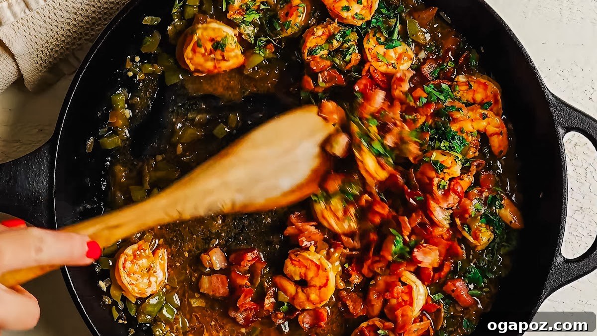 Creamy Southern Shrimp and Grits Recipe for Weeknight Dinner 7 Shrimp and Grits recipe steps.