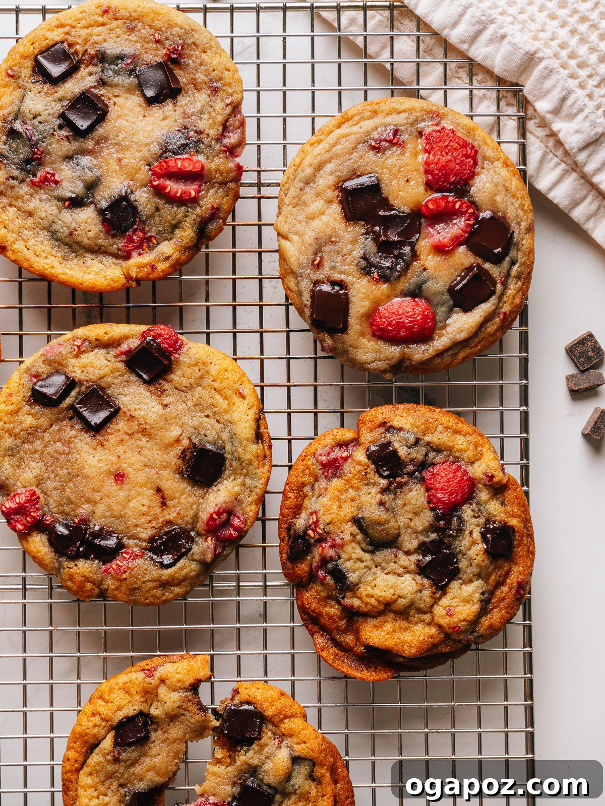 Chewy Raspberry Chocolate Chip Cookies with Fresh Raspberries 4 img 57865 3