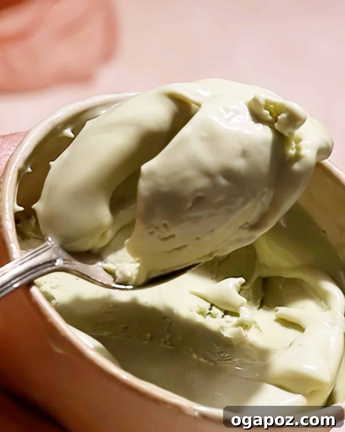No-Bake Cheesecakes, Mousses & No-Churn Ice Creams 7 3-Ingredient Pistachio Ice Cream