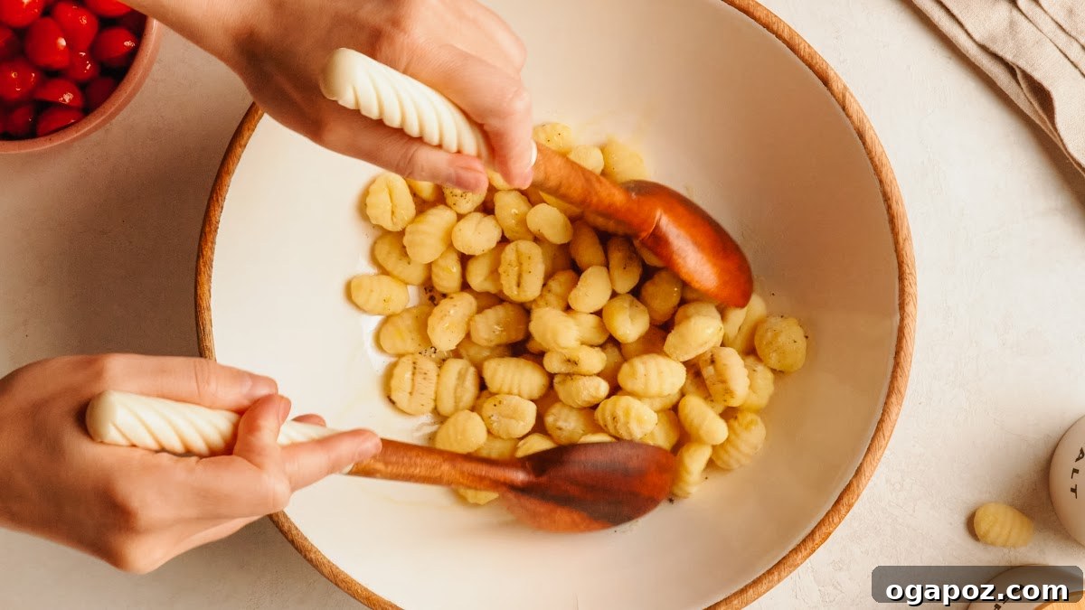 Crispy Gnocchi Caprese Salad with Fresh Pesto 4 Gnocchi salad recipe steps.