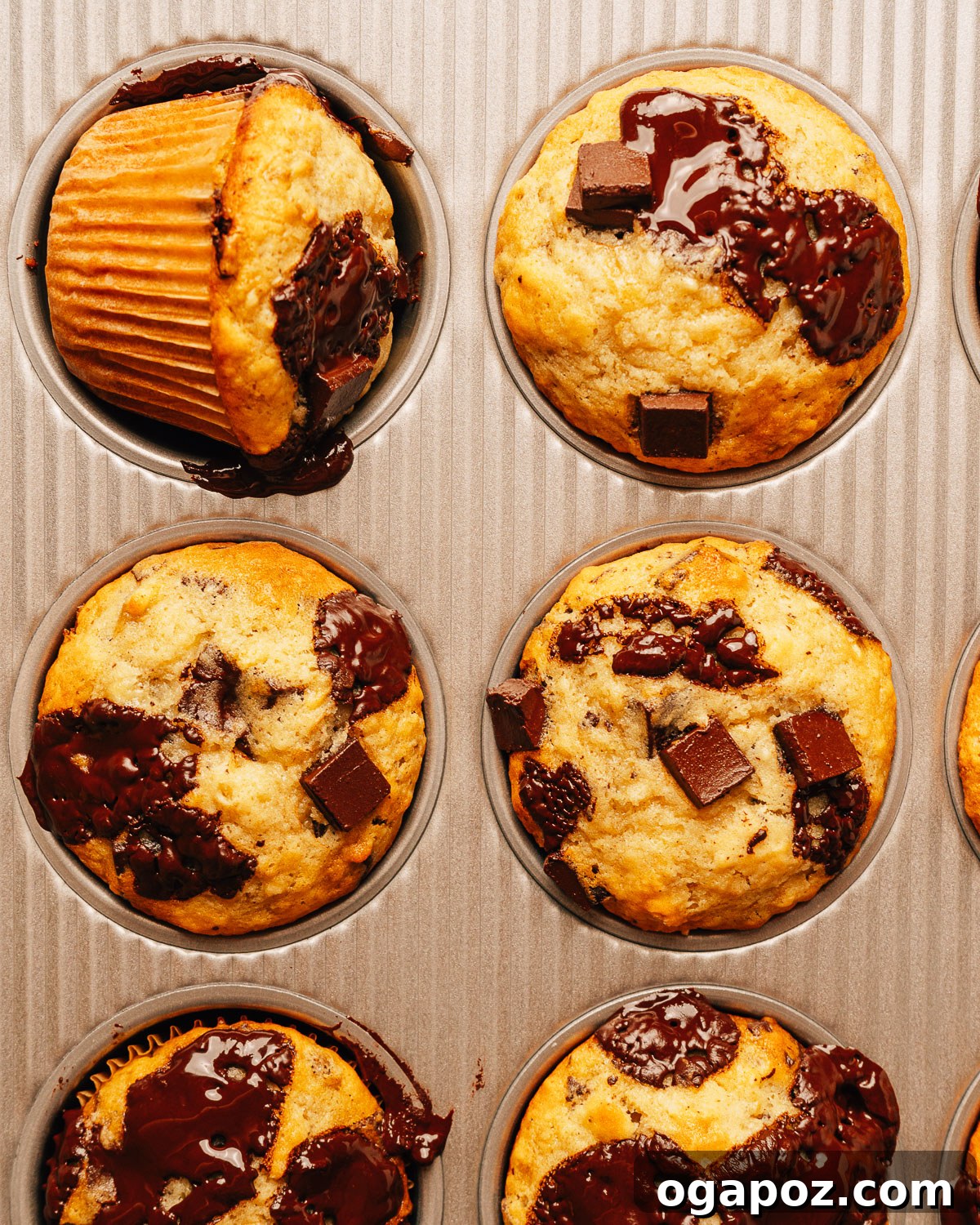 One-Bowl Banana Chocolate Chunk Muffins Soft and Moist 6 Bakery-style banana chocolate chip muffins with soft, moist crumb.